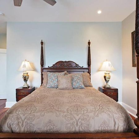 Newly Renovated 4 Bed 3 Bath And 2 Parking Spots Βίλα Σαβάνα Εξωτερικό φωτογραφία