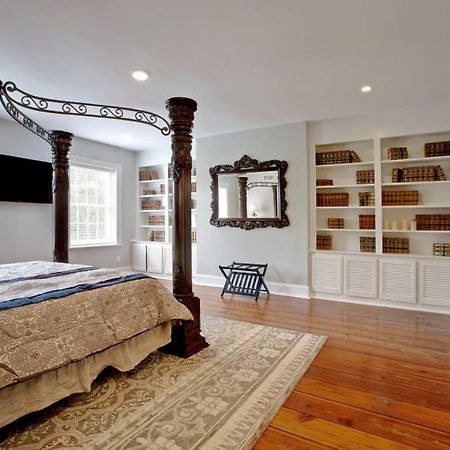 Newly Renovated 4 Bed 3 Bath And 2 Parking Spots Βίλα Σαβάνα Εξωτερικό φωτογραφία