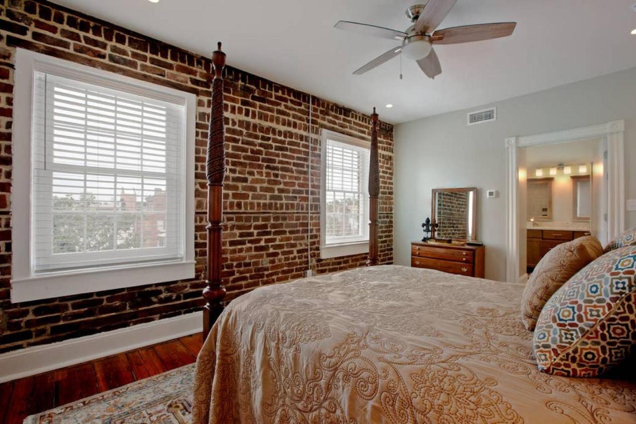 Newly Renovated 4 Bed 3 Bath And 2 Parking Spots Βίλα Σαβάνα Εξωτερικό φωτογραφία